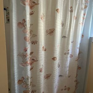 🌻Chapel Hill Design Shower Curtain